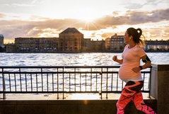 Grávida pode correr? Guia completo para gestantes!