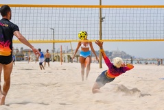 8 esportes de praia mais praticados no Brasil