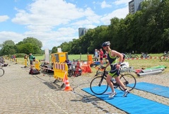 Alimentação no Triathlon: o que comer antes, durante e após a prova