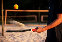 Como organizar um torneio de beach tennis sem dar bola fora