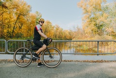 O que acontece com o corpo de quem anda de bicicleta?