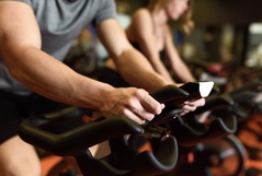 Spinning: como fazer sem correr riscos e seus benefícios